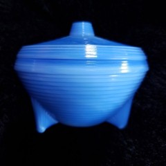 Vintage AKRO Agate Slag Footed Blue Trinket Dish Bowl with Lid 3.5″ x 3″