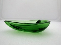 2 Unbranded Glass Green Leaf Heart Shaped Vintage Salt Dip or Trinket Dish