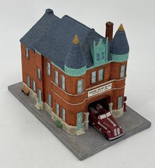 Engine House No 26 Buffalo NY Classic American Firehouse Danbury Mint *NO BOX*