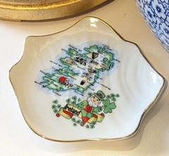 Map Of Ireland Porcelain Trinket Dish Leprechaun Shamrock St. Patrick’s Day Vtg