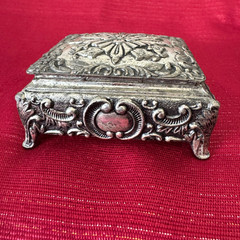 VTG Ornate Silver Plated Jewelry Box Red Velvet Lined Trinket Box Art Nouveau
