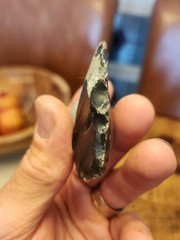 “Rare” lower Paleolithic HHS flake see description