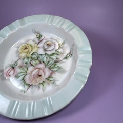 Vintage 1940s Hand Painted Roses 8.75” Ceramic Dish Trinket Bowl Signed