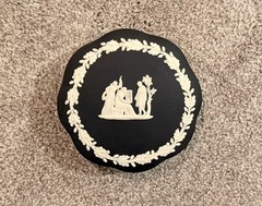 Wedgwood Jasperware Black Round Scalloped Trinket Jewelry Box