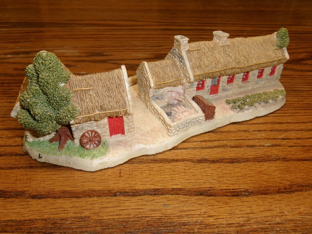 The Irish Heritage Collection Kennedy Homestead Made in Ireland Resin