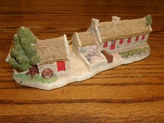 The Irish Heritage Collection Kennedy Homestead Made in Ireland Resin