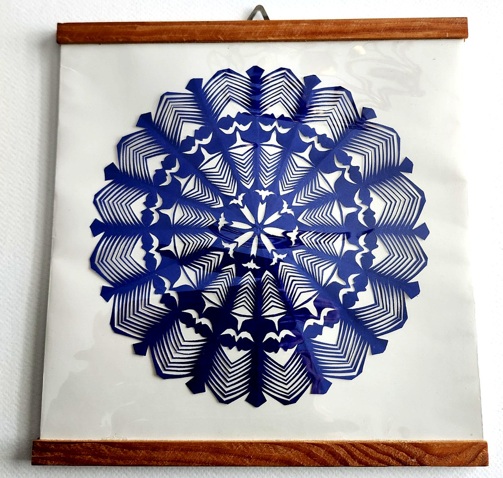 1975 Wycinanka Hand Cut Polish Folk Art – wooden frame, 9″x9″, Blue