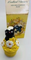 Avon Woodland Charmers Vintage Mini Pomander Wax Skunk In Box 1982 Air Freshener