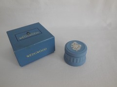 Boxed Wedgwood Blue Jasperware Waratah Flowers Floral Miniature Box