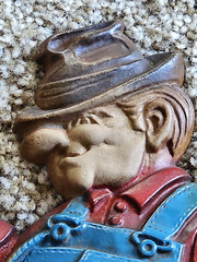 Vintage Mid Century 1971 Sexton #792 Men and Boy Shooting Pool Cast Iron