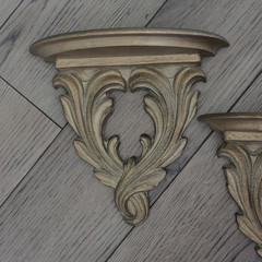 VTG Gold Sconces Wood French Style Heavy Plates Candles Decorative Items Indoor