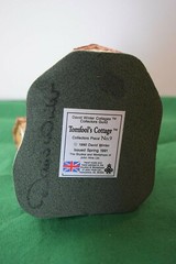 David Winter Cottages Tom Fool’s Cottage In original box. Signed by David Winter