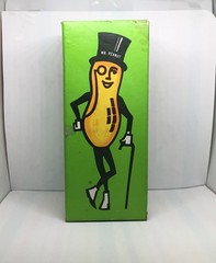 Avon Mr. Peanut Nutty Soap Dish W/2 Bars Of Soaps Original Box Vintage NOS