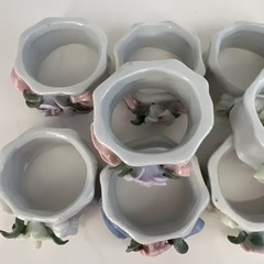 Vintage Unbranded Ceramic Napkin Rings Pastel Flowers Made in China 10ct