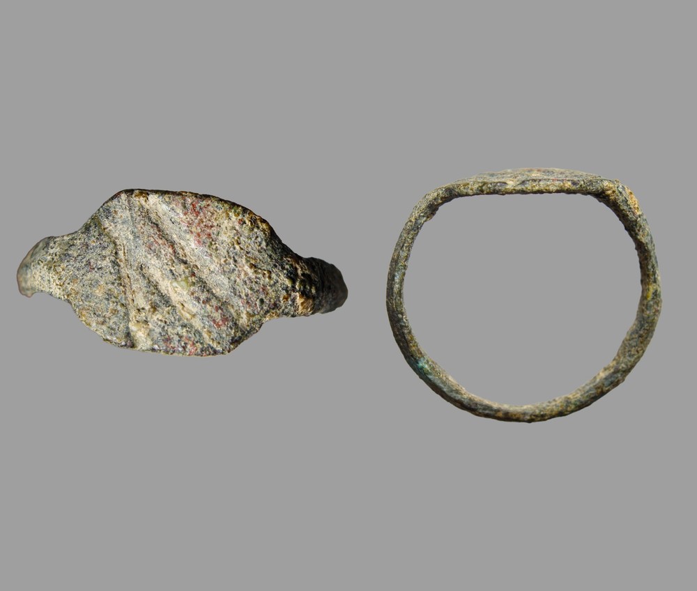 Ancient Phoenicia Bronze Signet Ring Plain Oval Bezel Circa 800–300 BC Antiquity