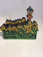 1997 SHELIA’S COLLECTABLES MY FAVORITE PLACES “SUNFLOWER FIELD” & White Fence