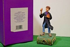 Harry Potter Ron Weasley with viewer Storyteller Figurine #823627 MIB