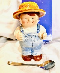 Avon ~ FRIENDLY FARMER COFFEE CADDY w/Stainless Steel Spoon NOS in BOX Vintage