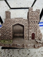 LILLIPUT LANE GULLIVER’S GATE WITH BOX AND DEED-HANDMADE IN UNITED KINGDOM 