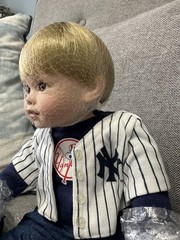 ⚾NIB 1999 Danbury Mint Joey The Littlest Bronx Bomber NY Yankees Collectible