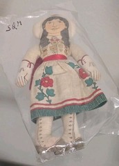 Vintage 1979 HALLMARK Famous Americans ANNIE OAKLEY Cloth Doll
