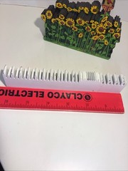 1997 SHELIA’S COLLECTABLES MY FAVORITE PLACES “SUNFLOWER FIELD” & White Fence