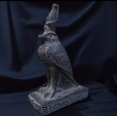 Ancient Egyptian Antiquities Statue God Horus Pharaonic Antique Stone Statue BC