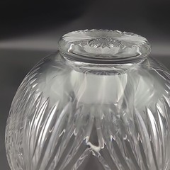 Crystal Clear Heavy 24% Lead Crystal Rose Bowl Vase Etched Tulips Scalloped Top