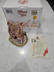 Lilliput Lane – Edzell’s Summer House – original box with a deed Never Displayed