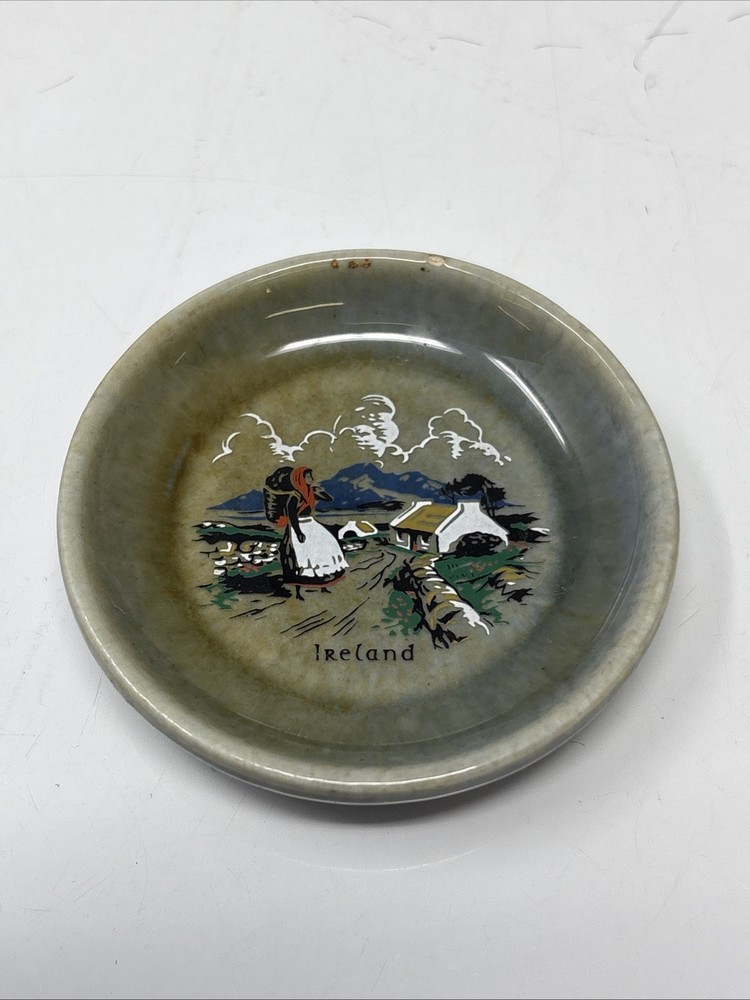 Vintage Irish Porcelain Miniature Plate . Made in Ireland .
