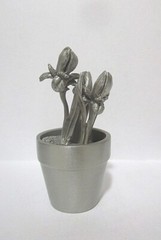 Pewter Port, 1980’s, 2 pc Genuine Pewter Flowers & Pot Unknown Flower