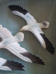 VTG Norcrest Chalkware Bisque Seagulls in Flight Wall Hangings Set/3 NEW IN BOX