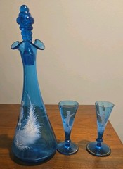 Antique Victorian Mary Gregory Style Glass Decanter w/ Stopper & 2 Glasses