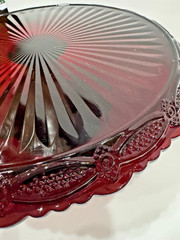 Avon Cape Cod Ruby Red Cake Stand No Damage Shiny Glass 11 In Wide x 3 In Tall