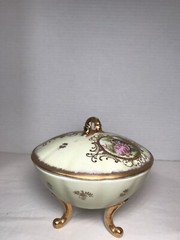 Vintage Lefton China Gold Green Victorian Couple Lidded Dish Footed 1616 6″ X 4″