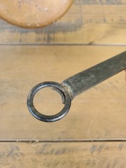 Vintage Long Handle Copper Hearth Pan With Flower 10″ pan 15.5″ handle