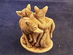 Harmony Kingdom~ DEN MOTHERS~ Wolves and cubs~UK Made~ Signed ~ NIB ~early