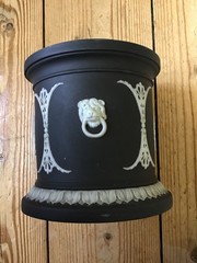 Wedgwood Jasperware Black 6.5” Tobacco Box/Jar! MIE