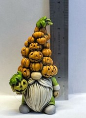 Harmony Kingdom Artst Neil Eyre Designs Halloween Fall Pumpkin Patch Stack Gnome