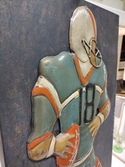 RARE! Vintage 3-D Football Player Metal Wall Hanging. 27″ x 12′ x 1″ UNIQUE!