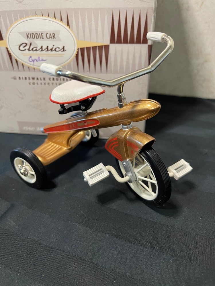 NEW 1996 Hallmark Kiddie Car Classics Sidewalk Cruisers 1960 Murray Blaz-O-Jet