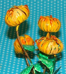 2 Unusual Vtg Enameled Metal Orange Flower Sculptures 6” Arrangement Closed