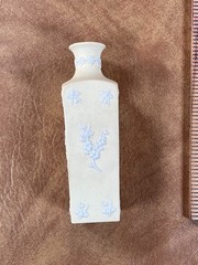 Wedgwood Jasperware Primrose Yellow & White Prunus 5-1/4″ Square Bud Vase