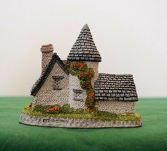 David Winter Vicarage In original box.