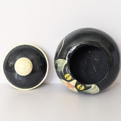 Vintage Hand Painted Wood Black Tuxedo Cat Trinket Box Dish w/Lid Folk Art Haiti