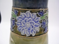 Doulton Lambeth Art Nouveau Tulip Floral Vase ~ Olive Dale/Christine Abbott~8″