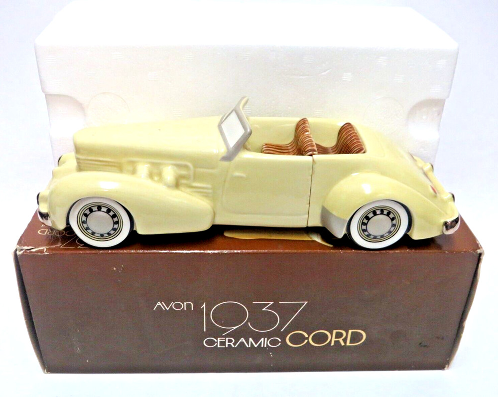 Avon 1937 Ceramic Cord Vintage In Original Packaging & Box No Aftershave