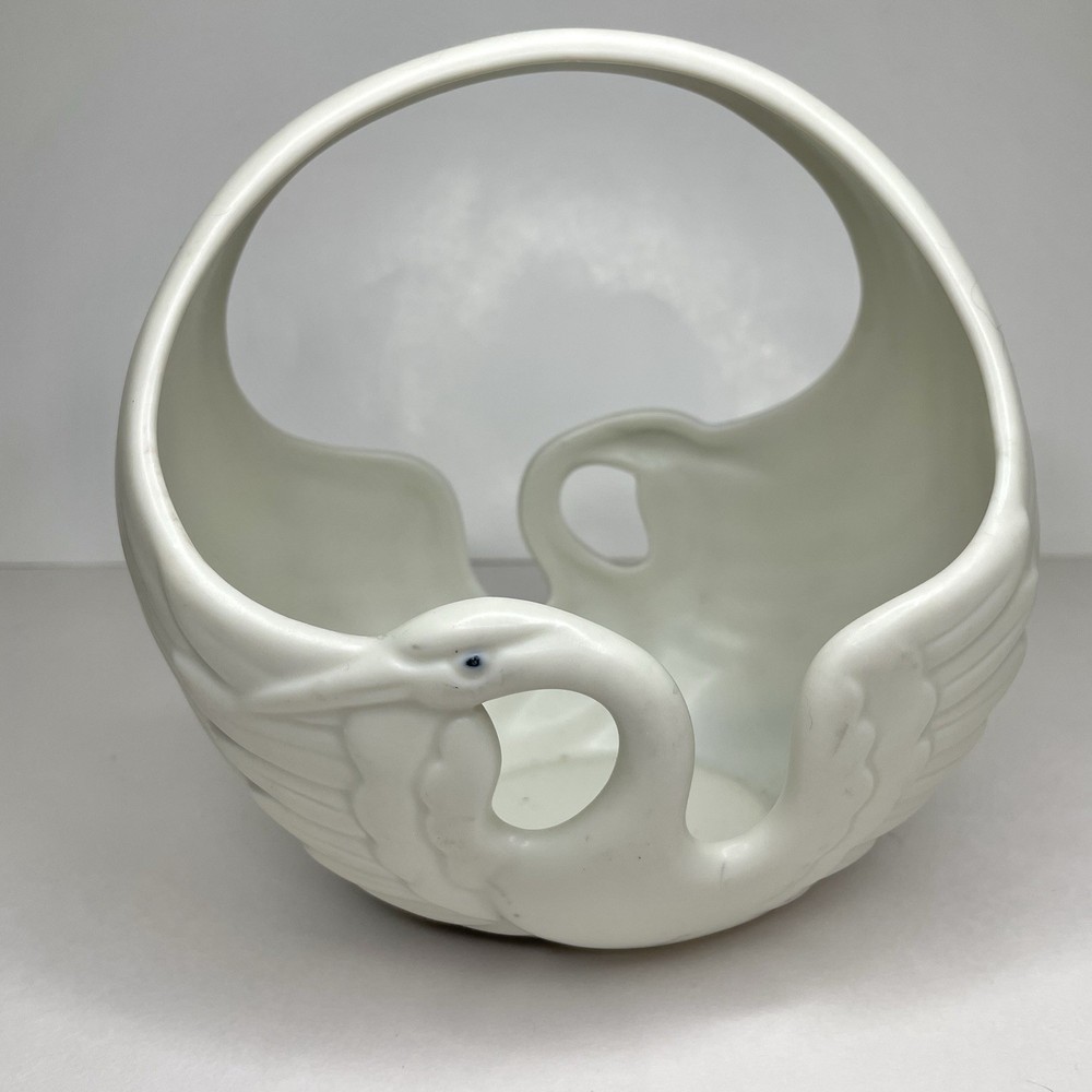Vintage Fitz and Floyd Swan porcelain Basket 1980s
