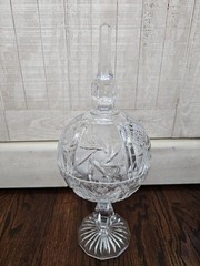 Vintage 15″ Heavy Cut Crystak Glass Apothecary Jar/Candy Dish. Excellent Cond.