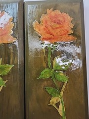 2x Floral Roses Handmade Wooden Lacquer Wall Art Plaques Wall Decor 70s 80s Vtg